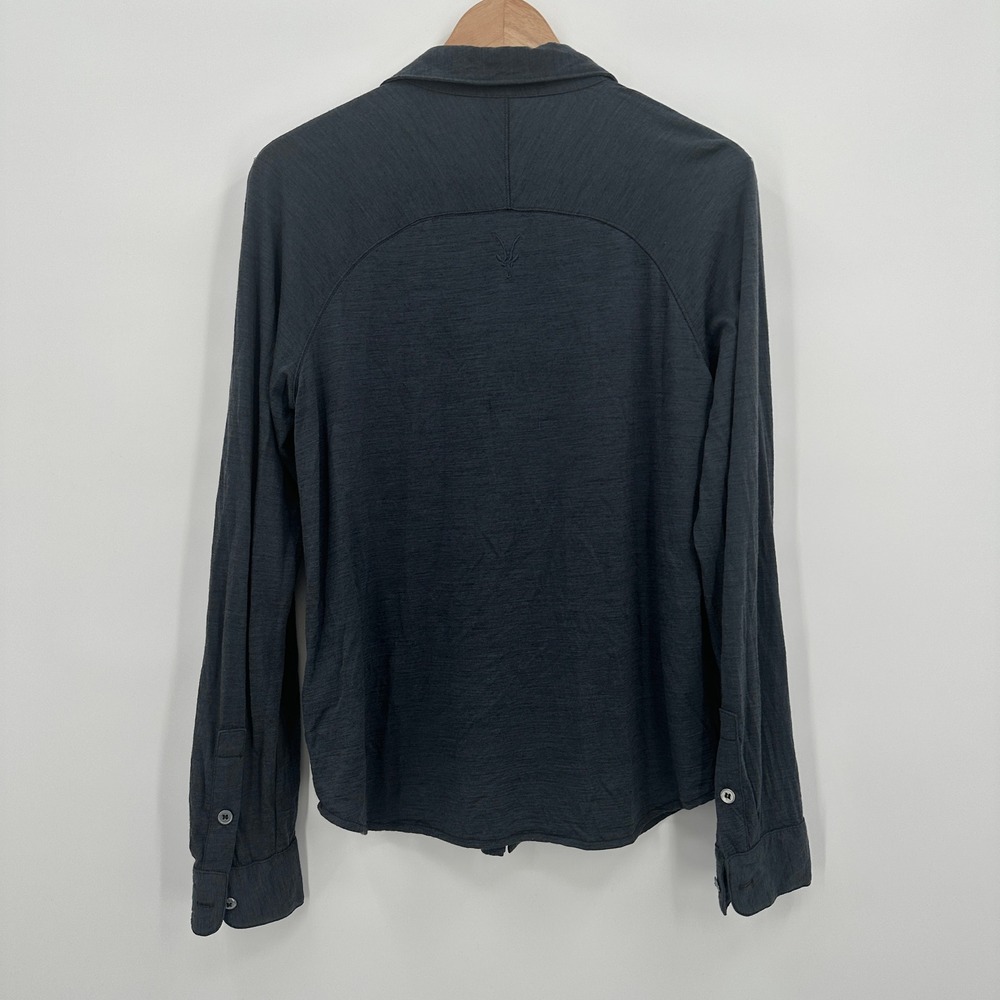 Ibex Merino Wool Button Down Shirt Mens Small Grey Long Sleeve Raglan Pocket USA - Picture 5 of 7